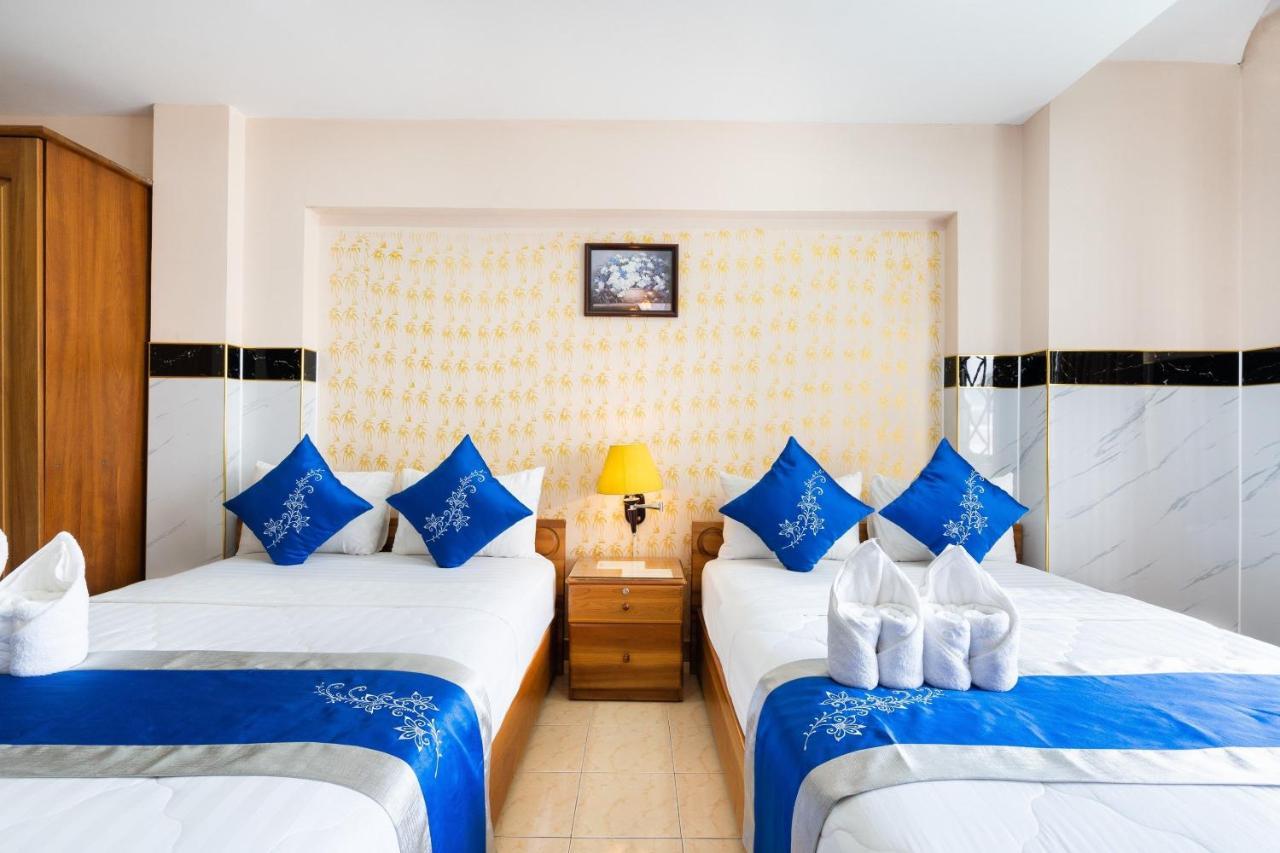 Khach San Hong Phat Ho Chi Minh City Exterior photo